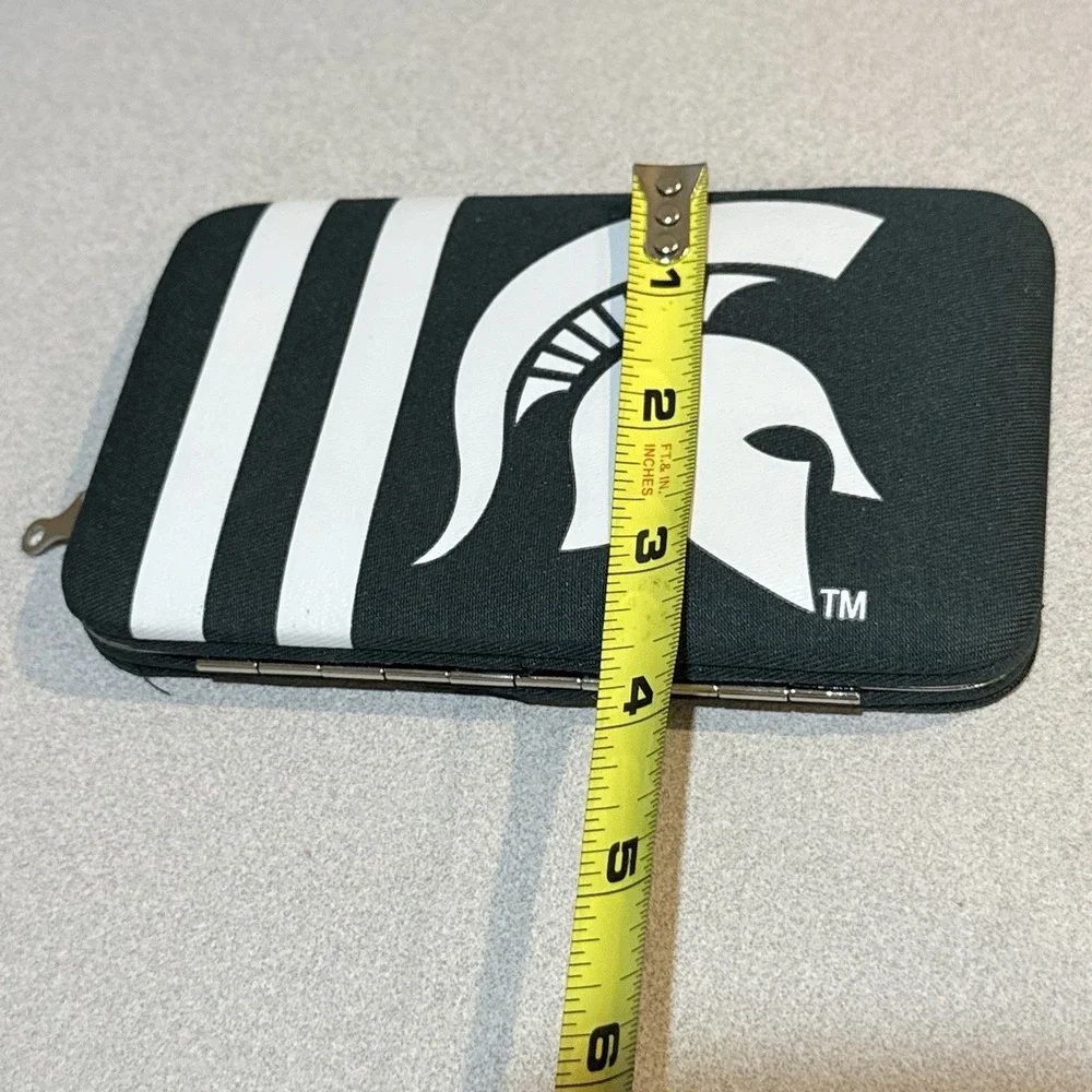 Michigan State Spartans Phone‎ and Card Wallet Missing Wrist Strap NWT